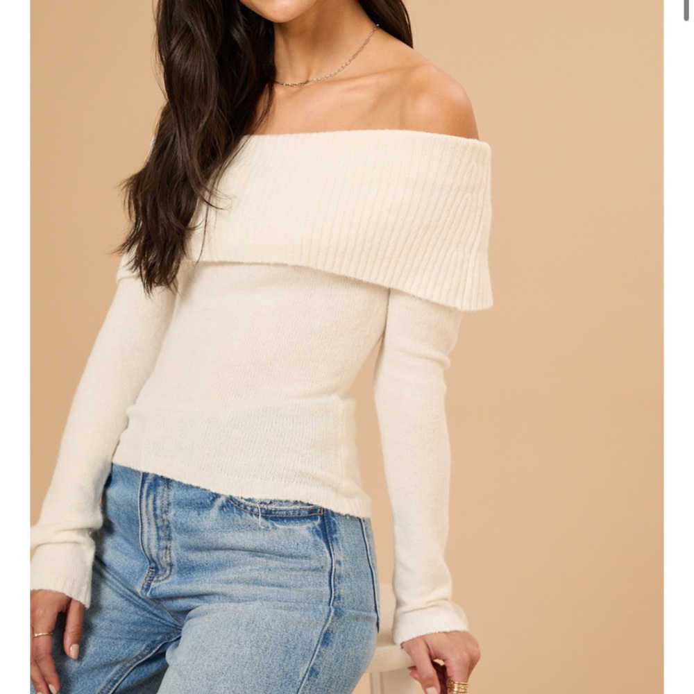 Geri Off-Shoulder Ribbed Sweater